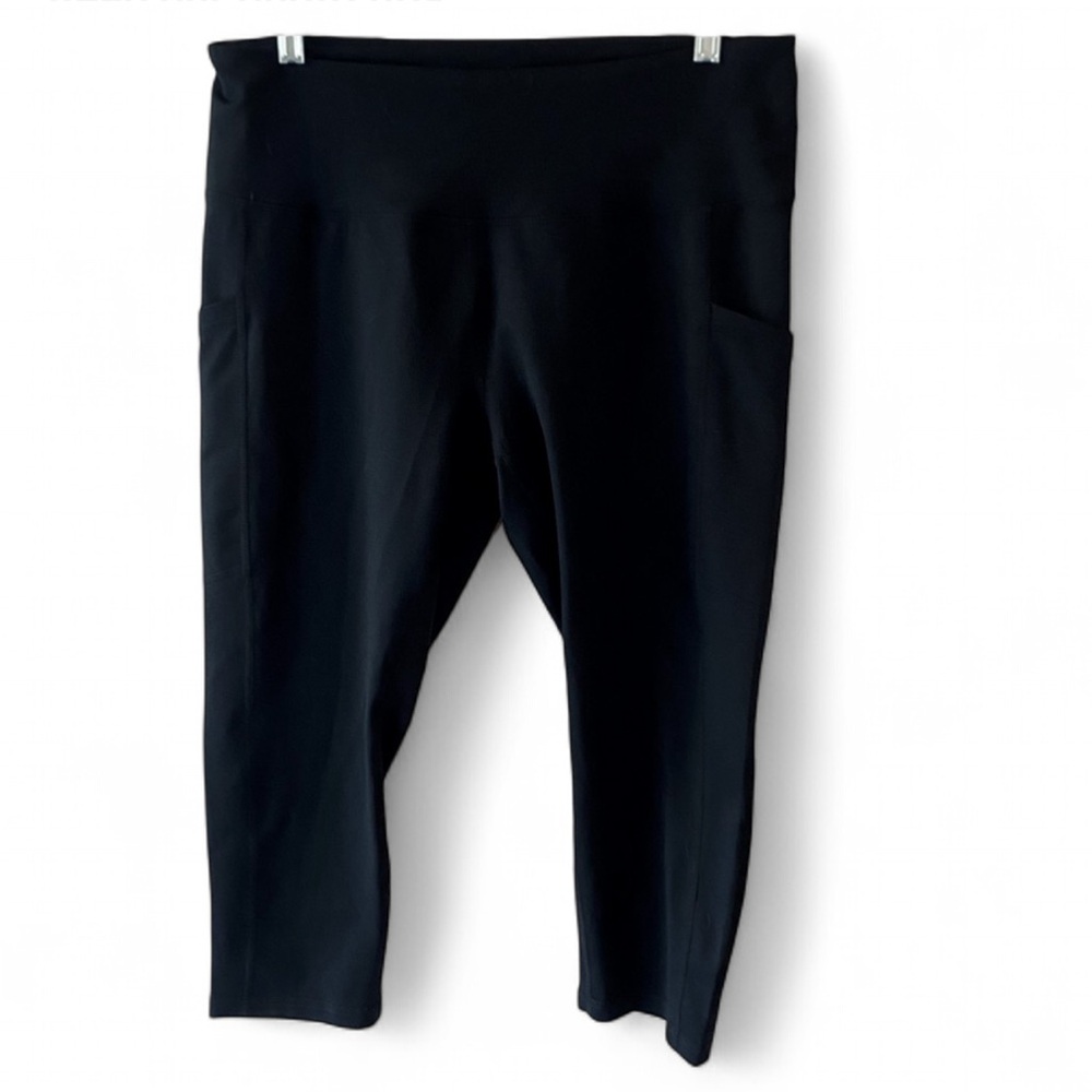 Z BY ZELLA BLACK CAPRI YOGA GYM WORKOUT LEGGINGS WITH SIDE POCKETS SIZE LARGE
